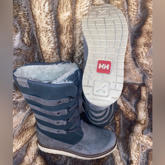 Helly Hansen Shoes - HellyHanson🔹HEDDA🔹. ColdWeatherBoots